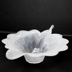 Vintage MURANO Creazioni Silvestri Arte Glass Crystal Bowl Swirl White Italy
